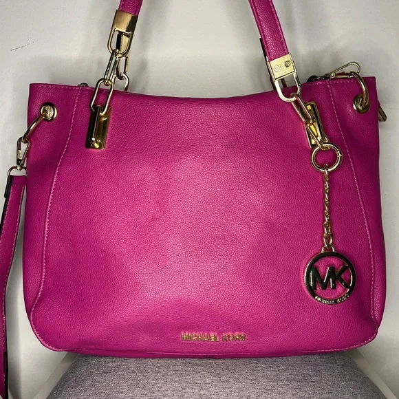 Sold Michl Kors Brooke Medium ShoulderTote - Picture 12 of 16